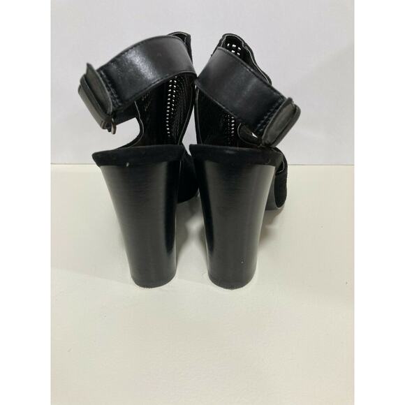 Tahari Margaret 2 black suede cut out peep toe sling back block heels 8m - Picture 3 of 6